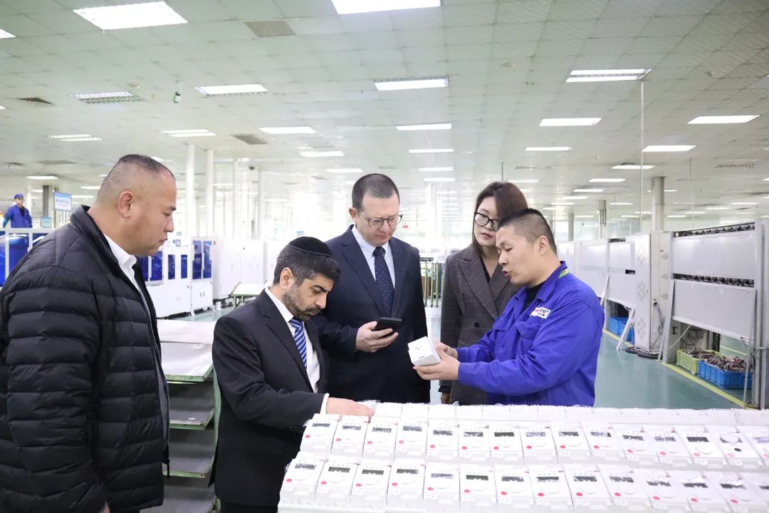 1677578913767783.jpg 640.jpg