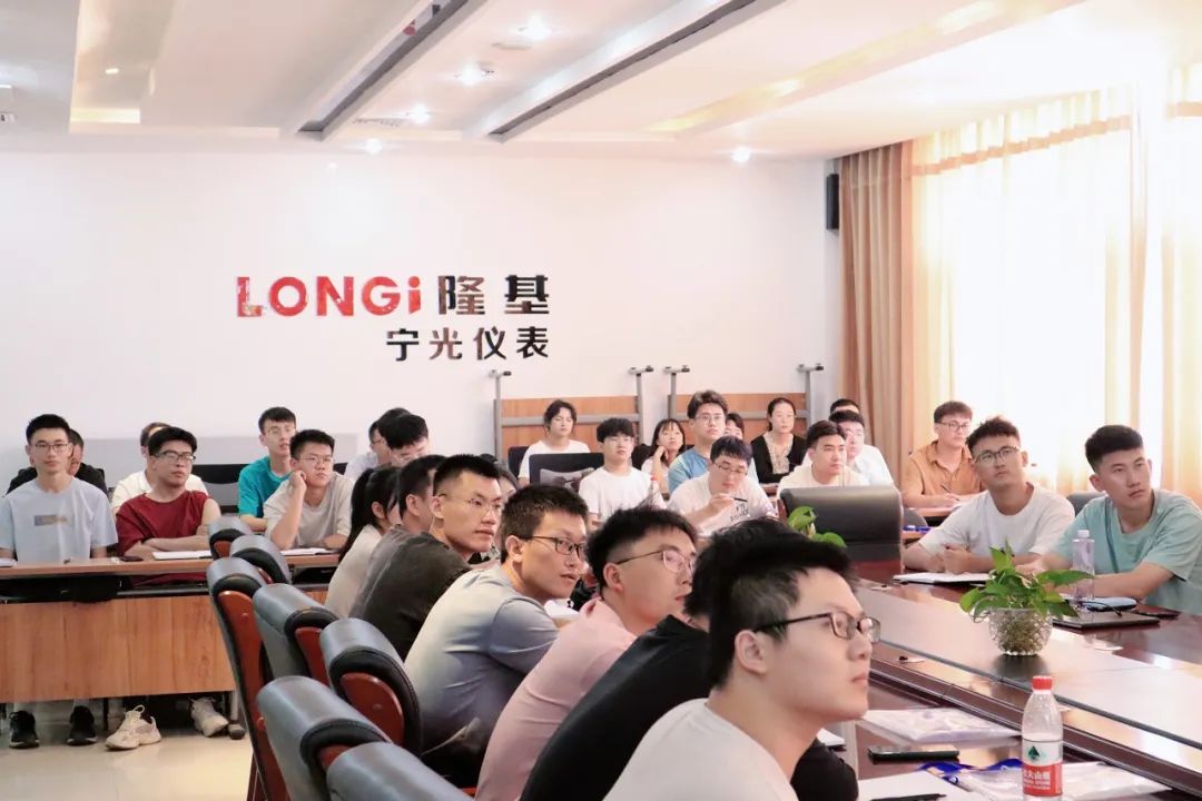 1690162552449025.jpg 1690162552449025.jpg