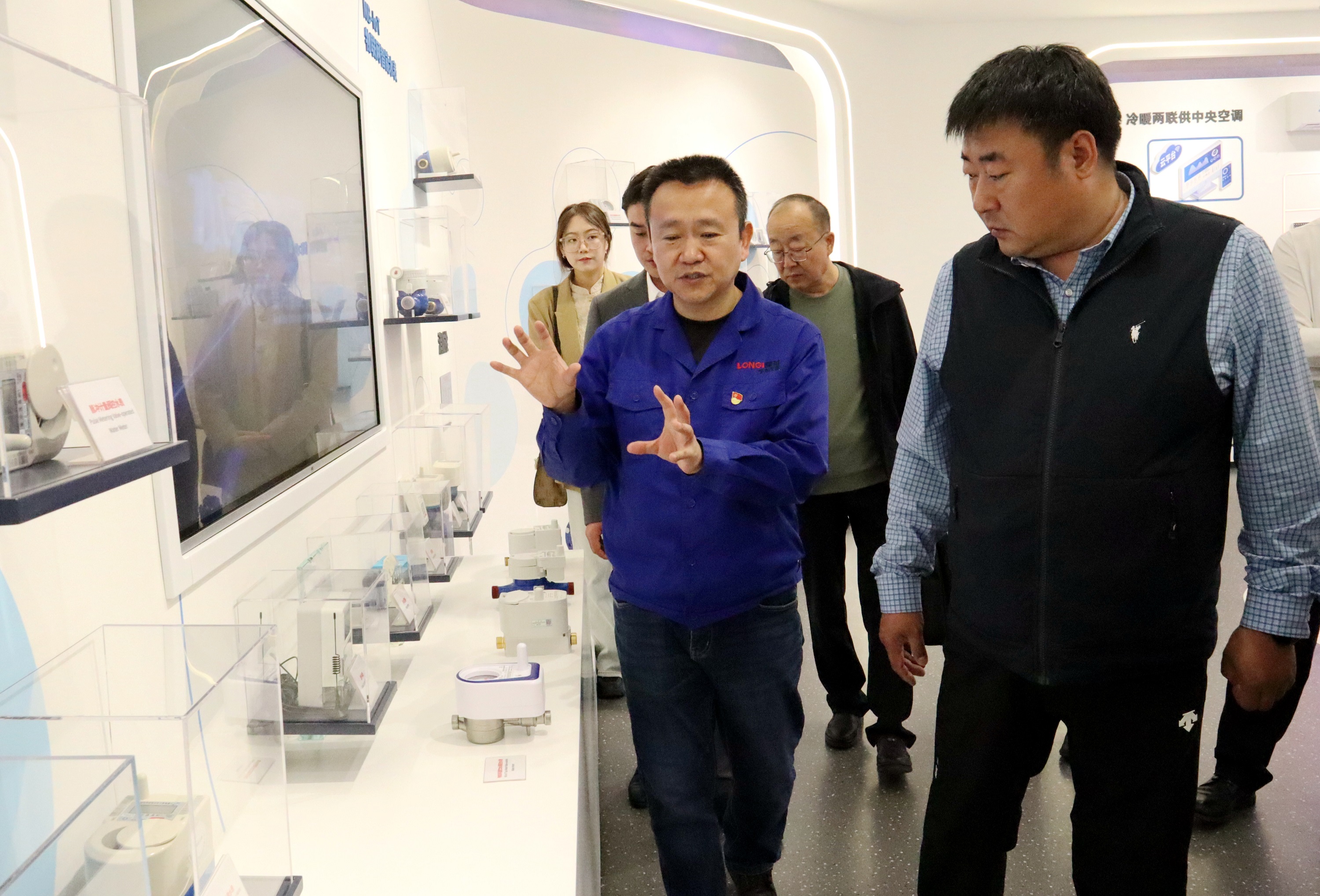 1697508761168087.jpg 1697508761168087.jpg