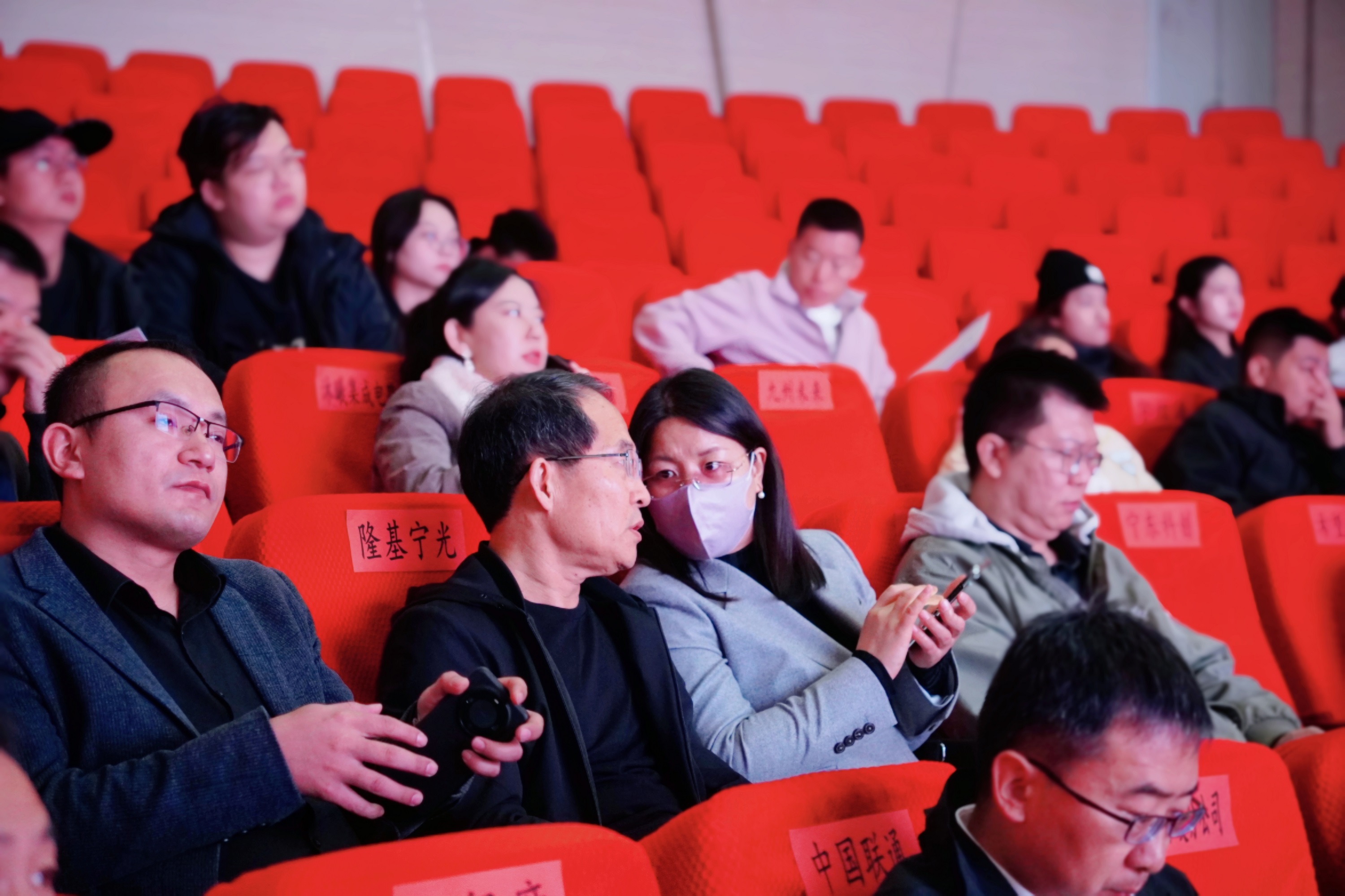 1731458490660289.jpg 1731458490660289.jpg